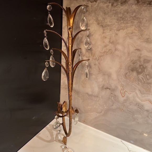 Vintage Hollywood Regency 18” Sconce Crystal Glass Prism Tole Metal - Gold Gilt - Picture 14 of 14